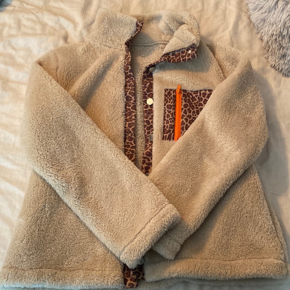 EUC- cozy sweater jacket